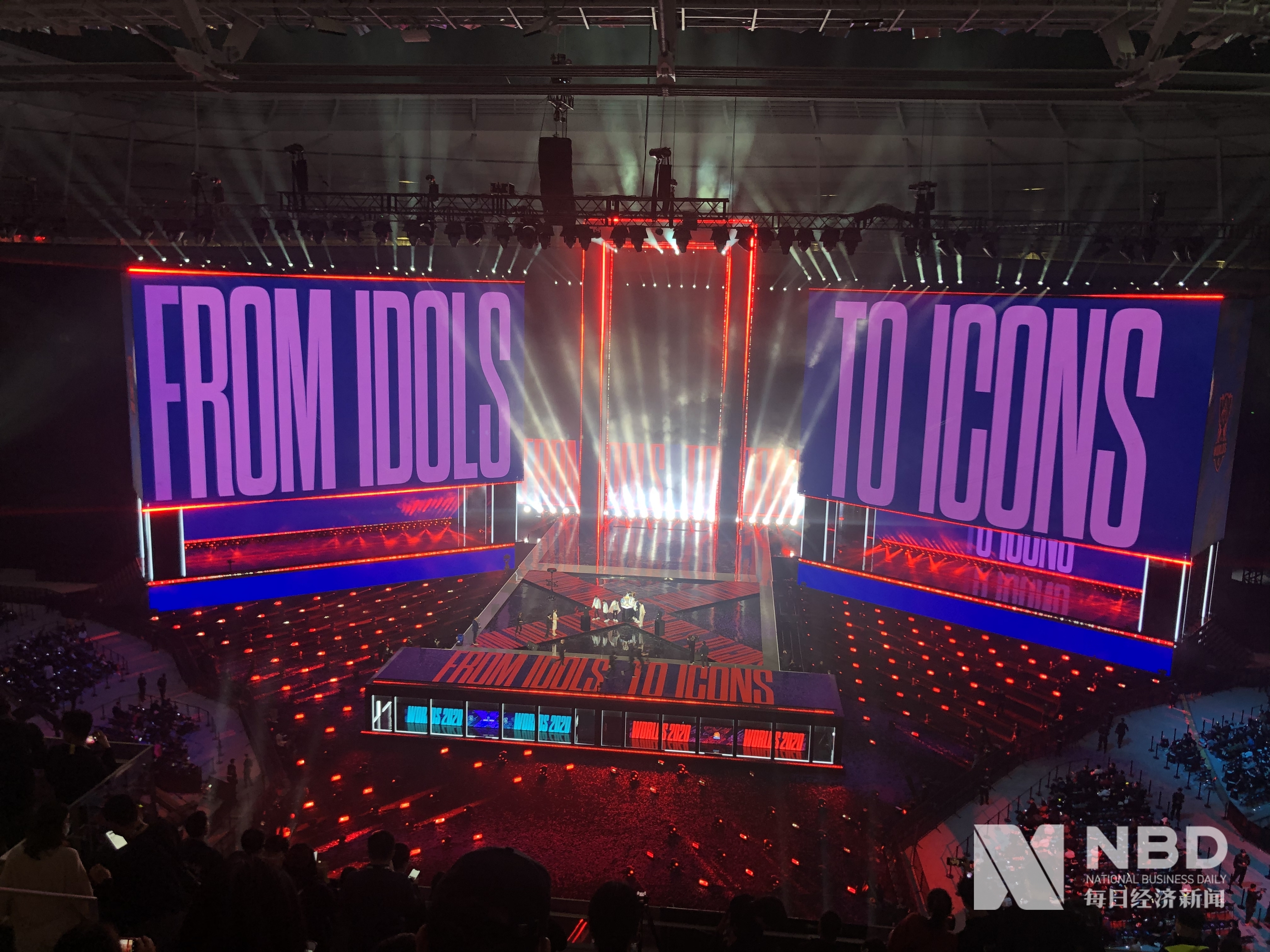 里与加维的 里与加维的