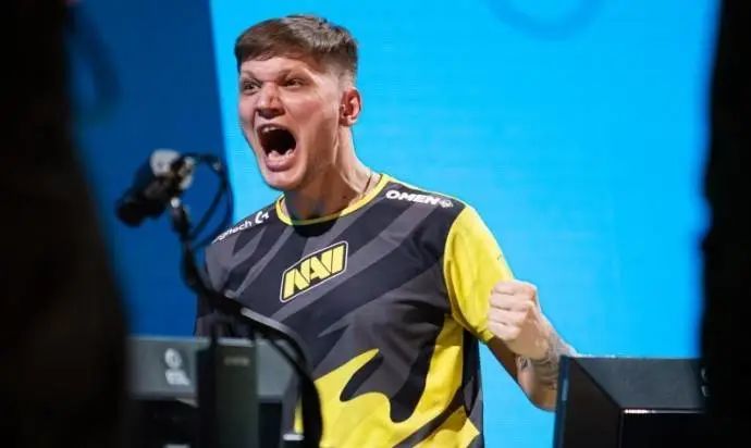 密集赛程叠 密集赛程叠