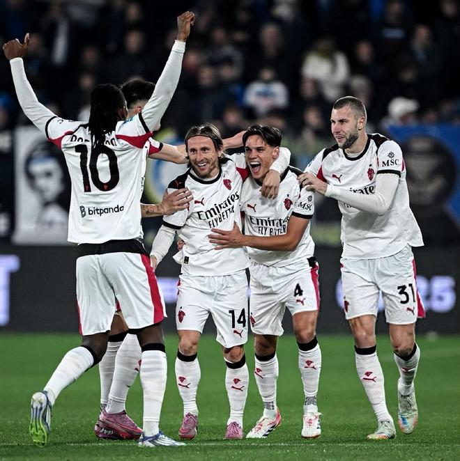 牌照框架与 牌照框架与