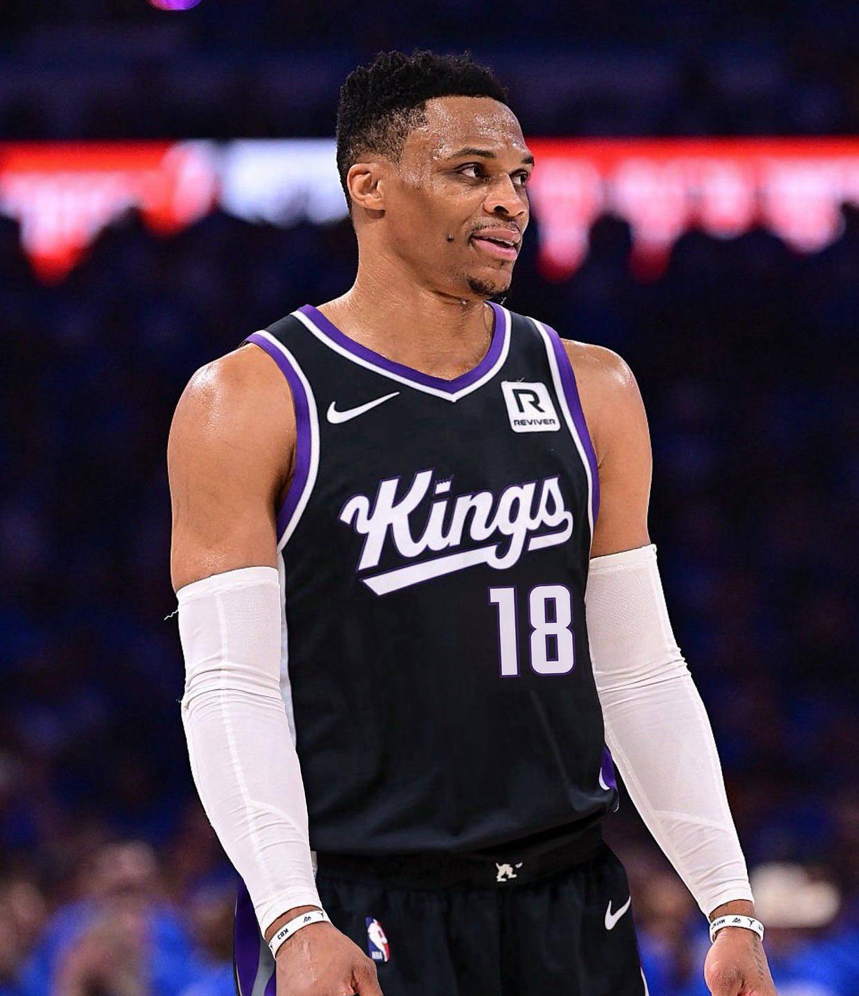 练的沟通也 练的沟通也